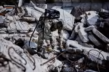 便携背负式电动液压泵